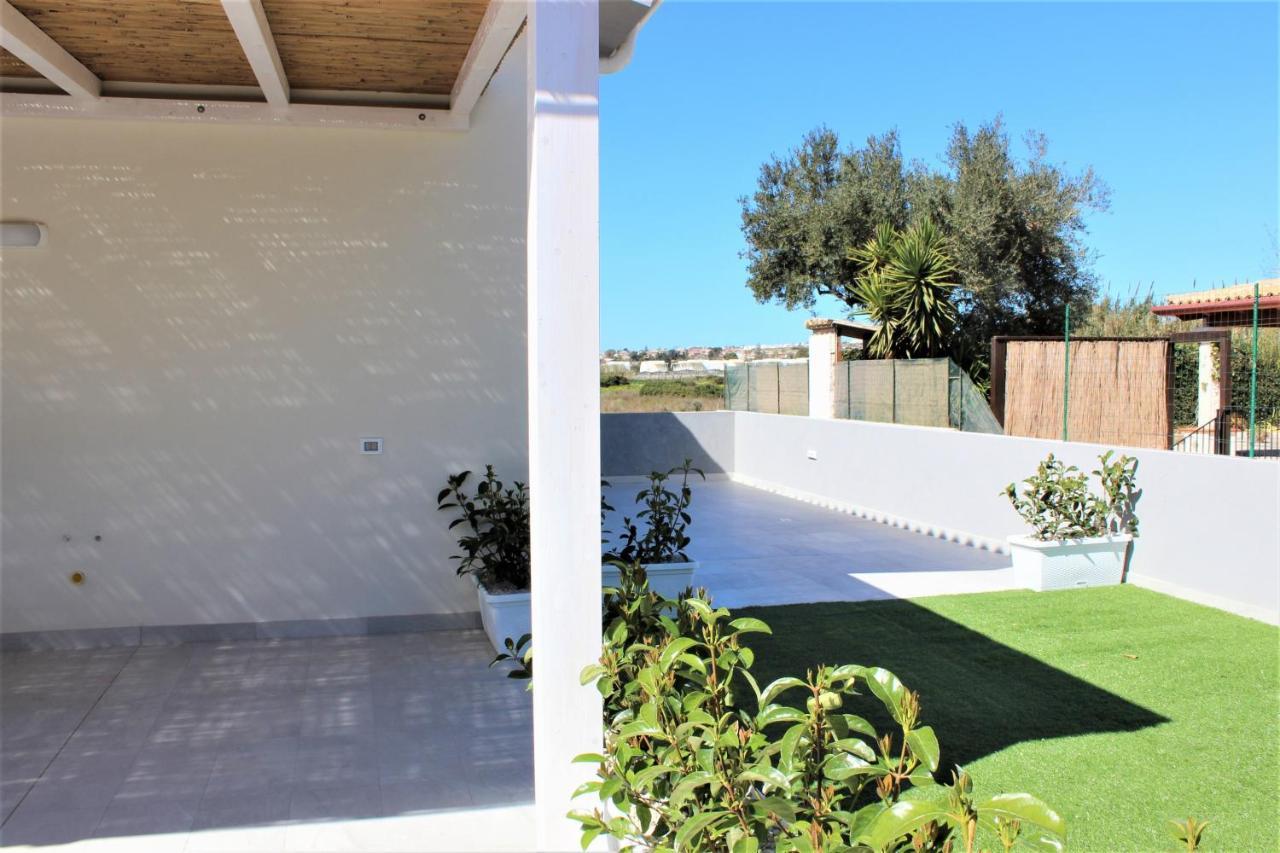 Casa Malaga Daire Marina di Ragusa Dış mekan fotoğraf