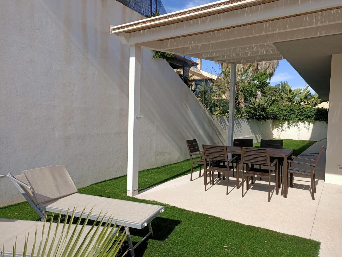 Casa Malaga Daire Marina di Ragusa Dış mekan fotoğraf