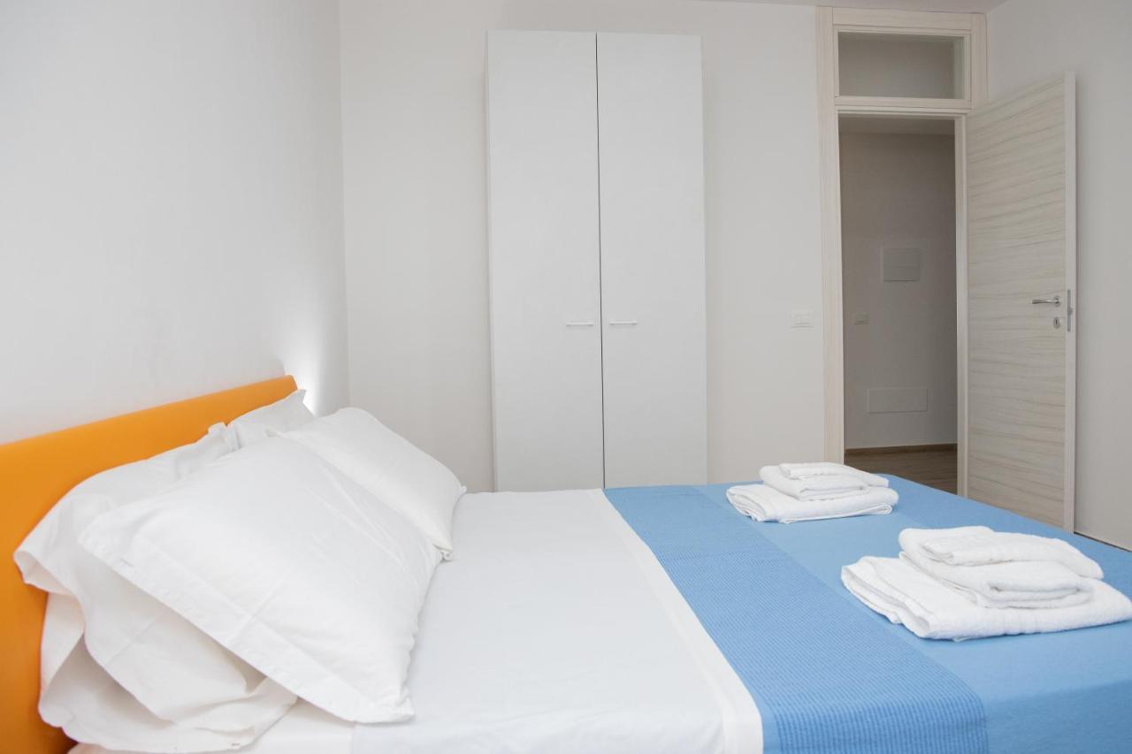 Casa Malaga Daire Marina di Ragusa Dış mekan fotoğraf